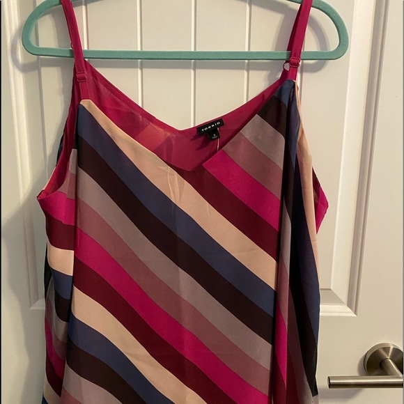 ❌SOLD❌ RASPBERRY PINK/ STRIPE CHIFFON SWING CAMI - Picture 3 of 5